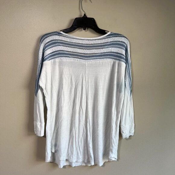 Mai soli small white and blue top - Picture 4 of 5